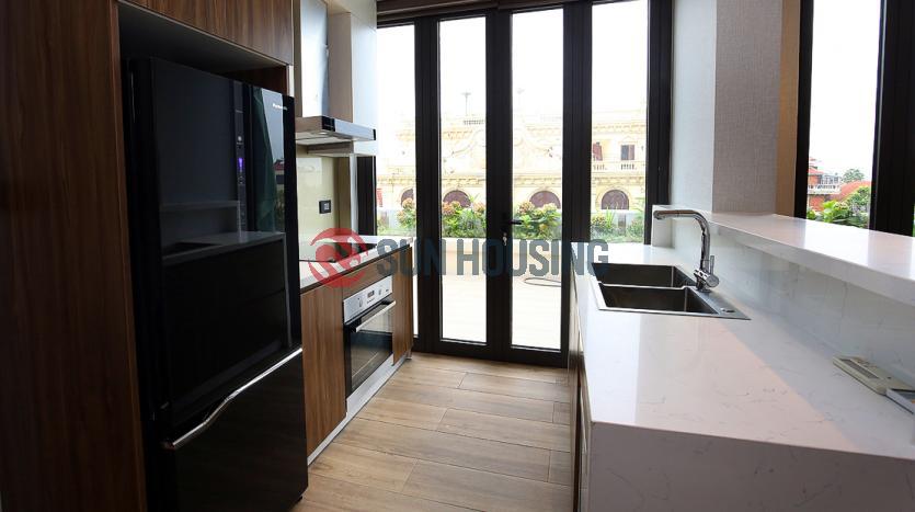 Big terrace apartment for rent in Tay Ho Hanoi, 100 sqm