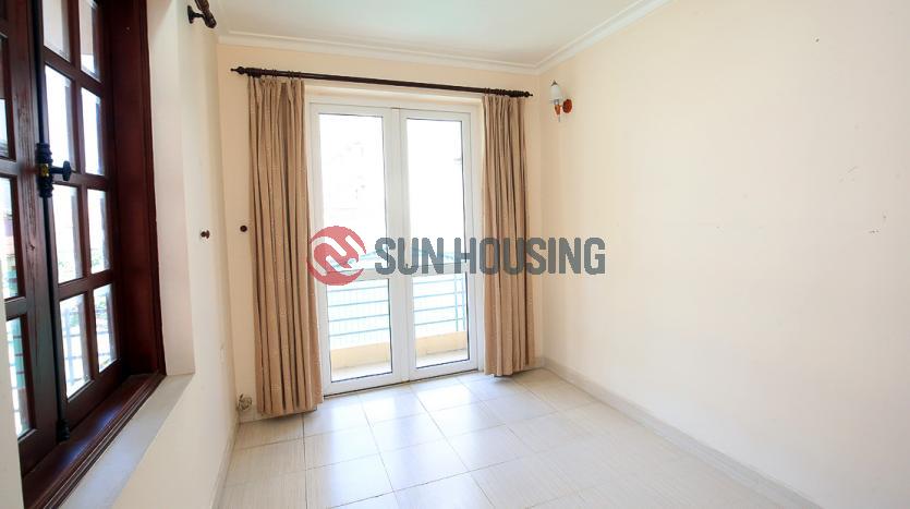 Five bedroom house for rent in Westlake Hanoi, Tay Ho street