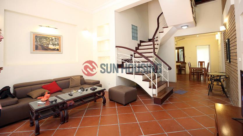 3 bedroom Tay Ho house with good price, available now