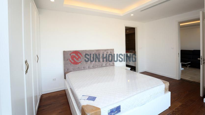 Newly apartment three bedrooms in Xuan Dieu Street, white furniture