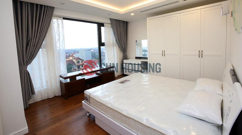 Full furniture D’. Le Roi Soleil 3 bedroom apartment for rent, 114 sqm