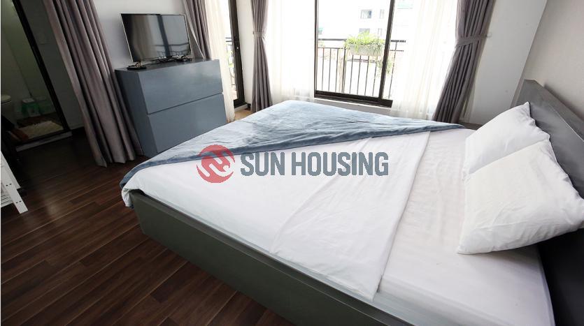 Lake view 1-bedroom serviced apartment for rent in Tay Ho.