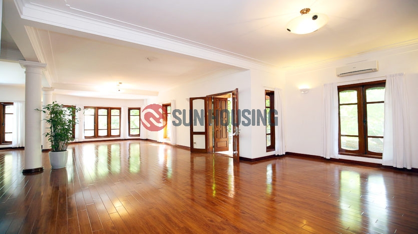 A Must-see Ambassador Villa for rent in Tay Ho road | Swimming pool & Garden