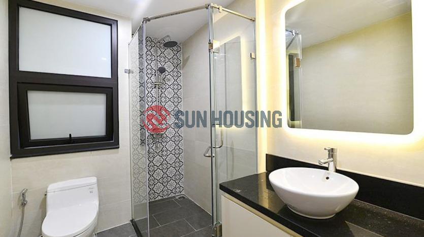 An affordable 1 bedroom apartment in Tay Ho for rent, quiet area