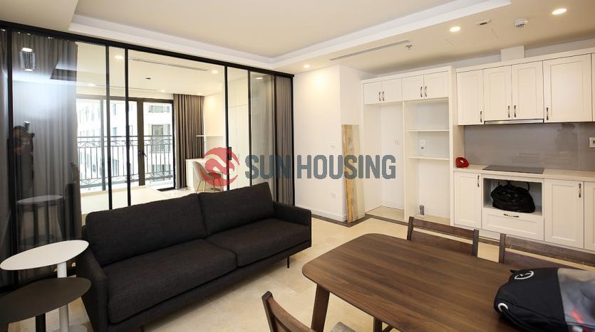 For rent 1 bedroom apartment in D’. Le Roi Soleil Hanoi