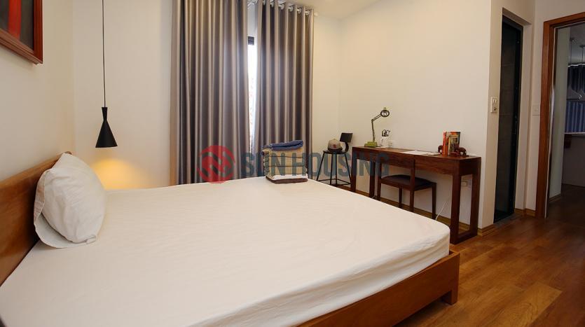 For rent duplex apartment in quiet Xuan Dieu lane, 3 bedrooms
