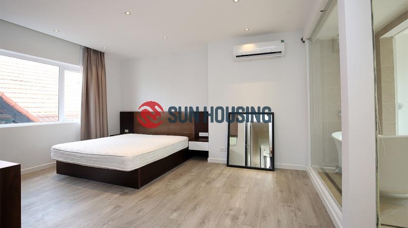 Renovated 02-br apartment in Quang An street, Westlake | It’s lake-facing