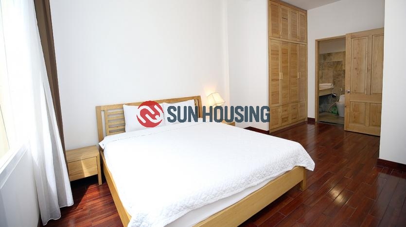 Must-see Tay Ho lake-view 3 bedroom apartment for rent | 150 sqm