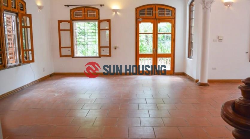 Classic four bedroom house with garden in Tay Ho, Hanoi