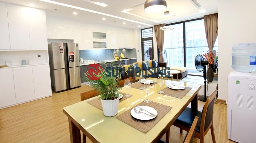 High floor Metropolis 4 bedroom apartment for lease. Fully furnished. 116m
