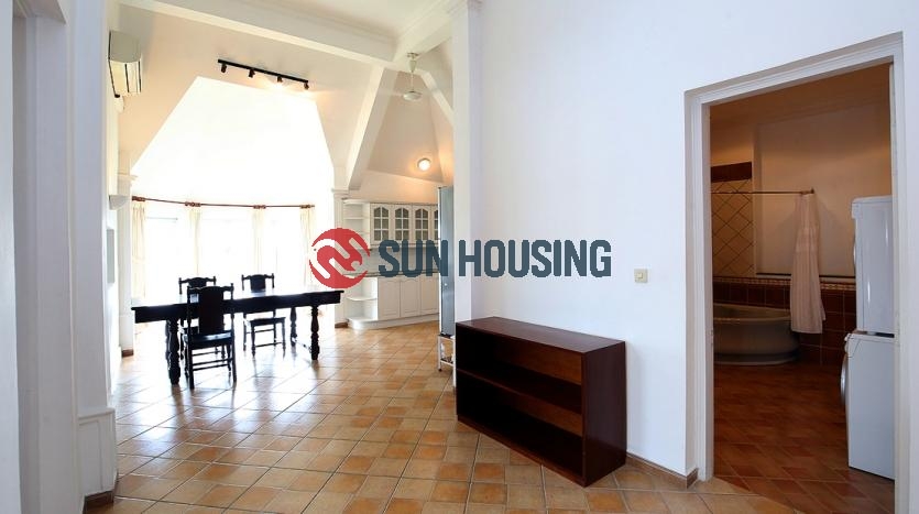 Hanoi in style with this modern Quang An apartment.