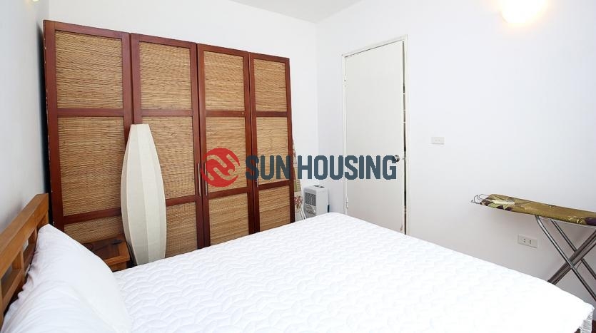 For rent 2 bedroom apartment in the heart of Tay Ho with affordable price