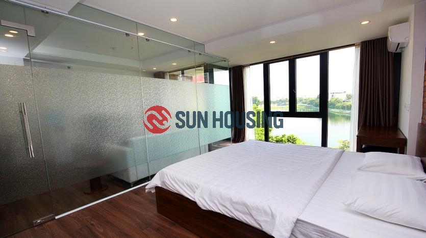Bright 1 bedroom apartment in Tay Ho for $600/month. Newly Renovated with Lake View!