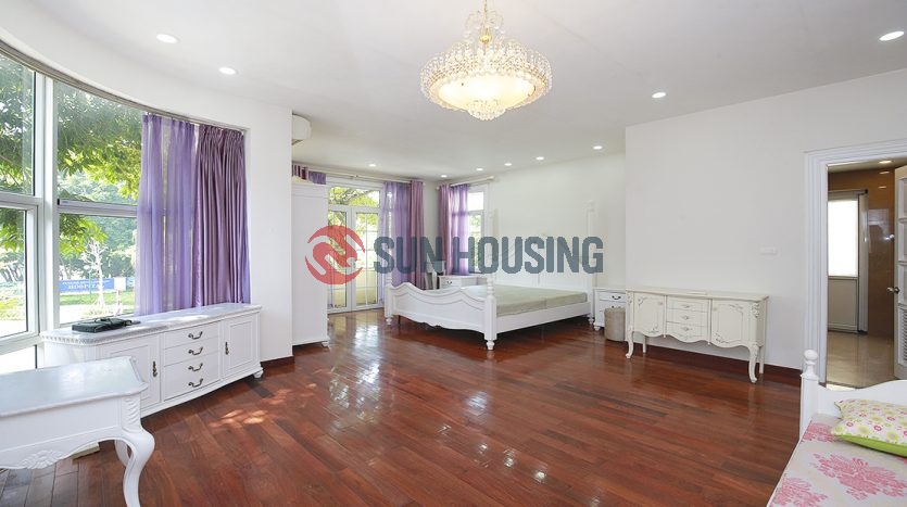 Enormous villa in ciputra Hanoi is waiting for you. A massive area of 400m2