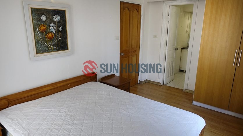 This convenient one bedroom apartment in Dong Da is ready to rent.