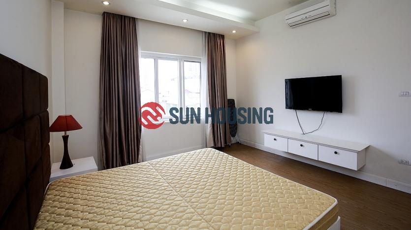 Beautiful 120m2 Apartment in Central Quang An for $1600/month. All new furnishings!