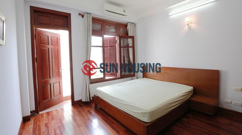 Newly Tay Ho 4-bedroom house for rent in Dang Thai Mai