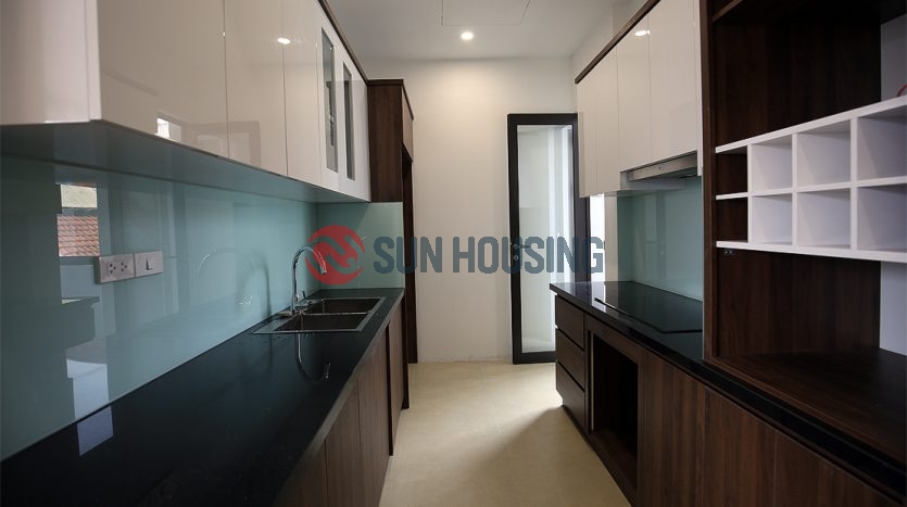 Brand-new Tay Ho 3 bedroom apartment in Xom Phu, Westlake