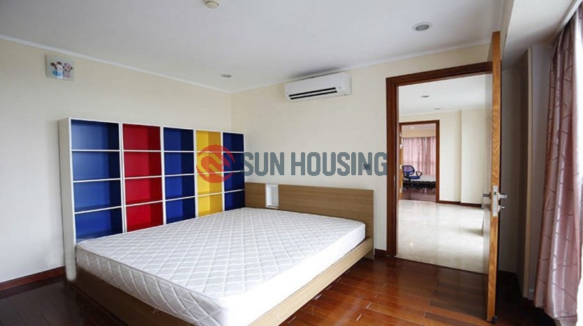 Available apartment in Ciputra, Hanoi. 3 bedrooms