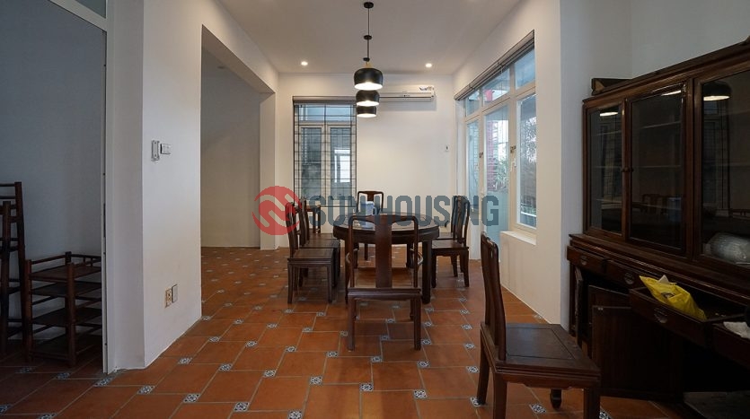 Spacious 4 bedroom house for rent, near the Tay Ho flower valley