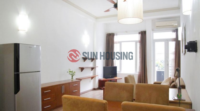 Modern 70m², 1 bedroom serviced apartment in alley Trang An, Hai Ba Trung district, Ha Noi