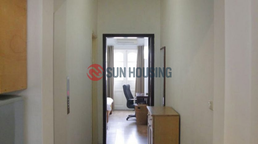 Modern 70m², 1 bedroom serviced apartment in alley Trang An, Hai Ba Trung district, Ha Noi