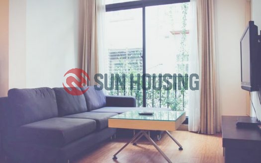 Nice serviced apartment 2 bedrooms is quite a space, has good natural light in Kim Ma street (3)