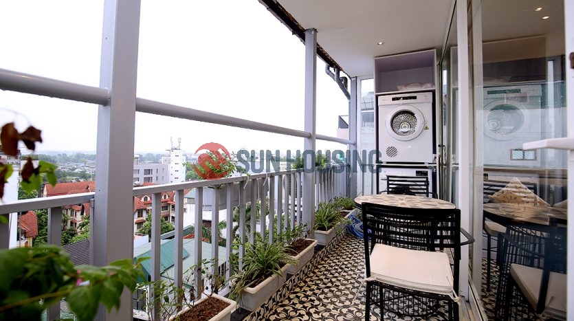 Service apartment pretty view 2 bedrooms in To Ngoc Van for lease