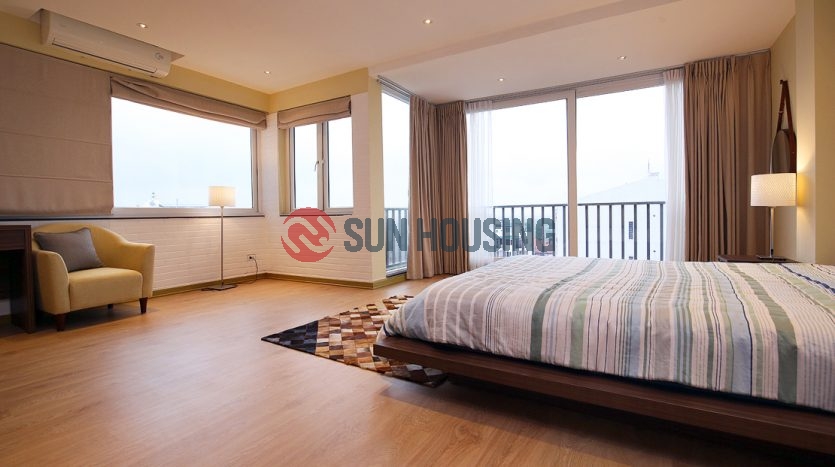 Service apartment pretty view 2 bedrooms in To Ngoc Van for lease