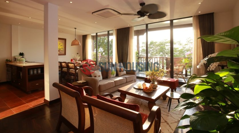 West lake view 2 bedrooms serviced apartment in Yen Phu village to rent