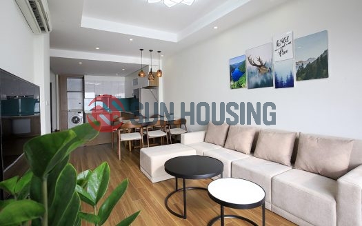 Main road 3 bedroom apartment in Xuan Dieu, Westlake. Brand-new!