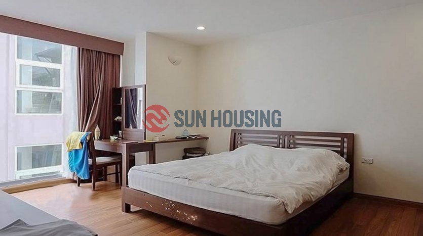 120 sqm 2 bedroom apartment in Yet Kieu, Hoan Kiem for rent