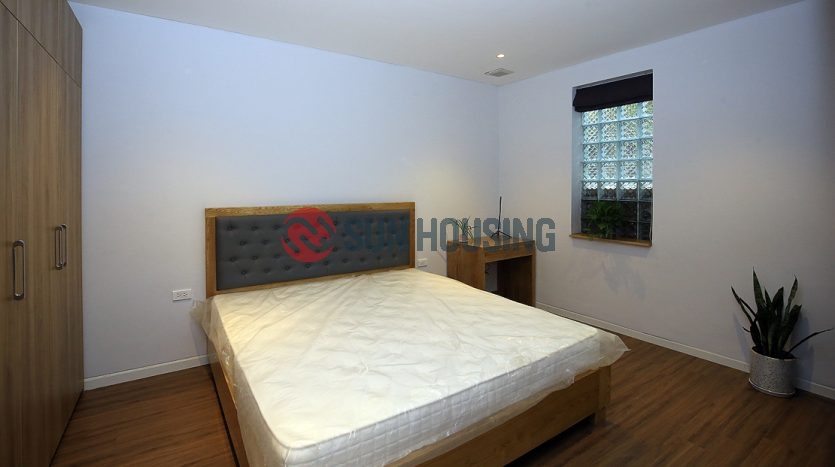 A new 1-bedroom apartment in Nghi Tam village, good quality & location.