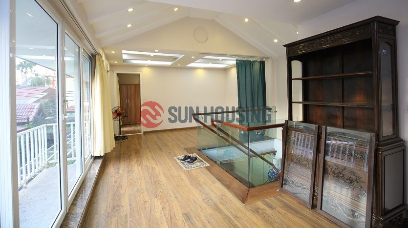Rent a Tay Ho house with 2 bedrooms, shared yard and garden.
