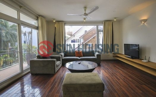 A spacious 2 bedroom apartment in Tay Ho center, 4 floor, no lift but good price