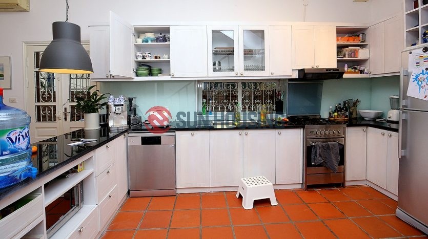 Nice yard 4 bedroom house for rent in Tu Hoa, Tay Ho. $1600/month.