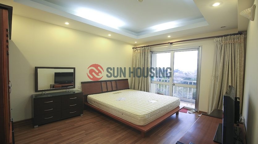 Ciputra apartment for rent with 3 bedrooms at G2 Tower