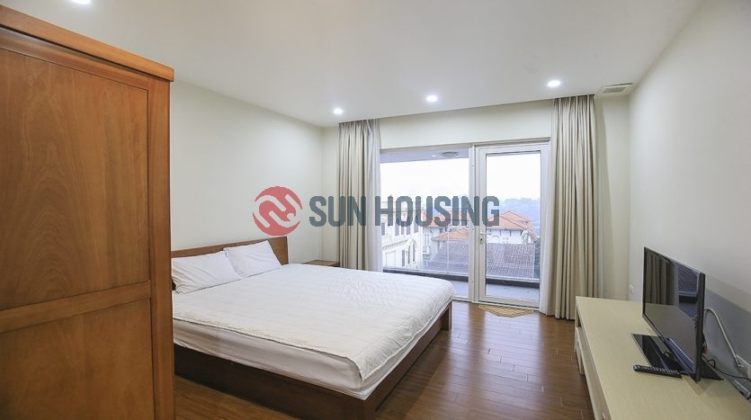 Lake views style 03 bedrooms apartment in Quang Khanh to rent.