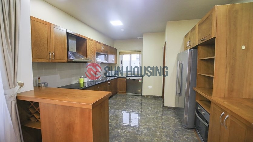 Lake views style 03 bedrooms apartment in Quang Khanh to rent.