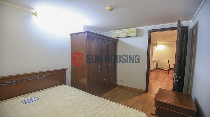Modernly renovated 3 bedrooms apartment in Ciputra for rent.