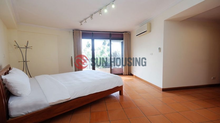Spacious 2 bedroom apartment in Truc Bach for rent, great services!