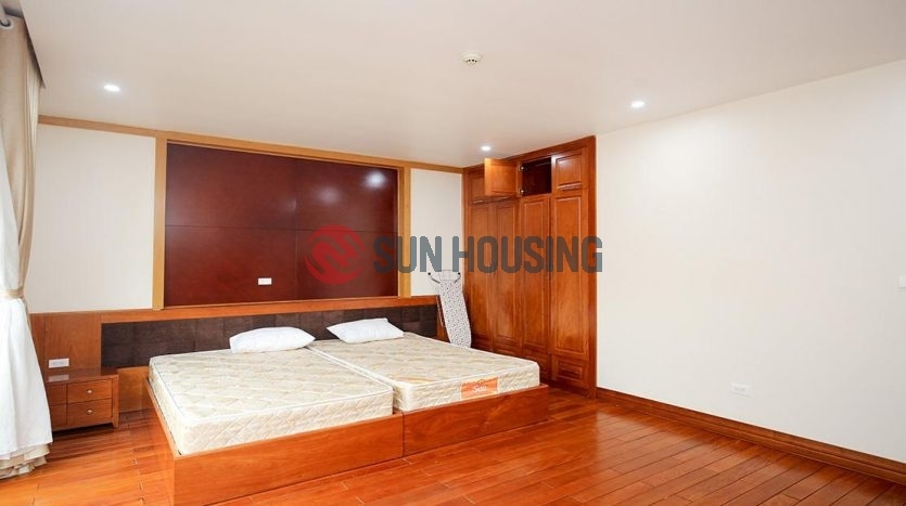 Tay Ho Center 2 bedroom apartment for rent in To Ngoc Van. Car access.