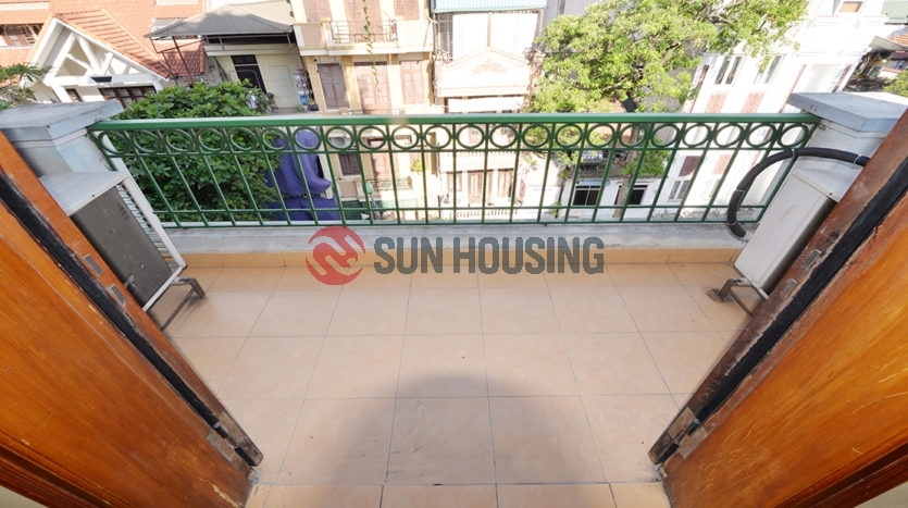 Affordable price 1 bedroom apartment for rent in Hang Bun, Ba Dinh