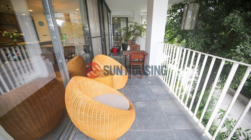 220 sq m, 3 bedrooms, 3 bathrooms, Westlake view for rent in Tay Ho.