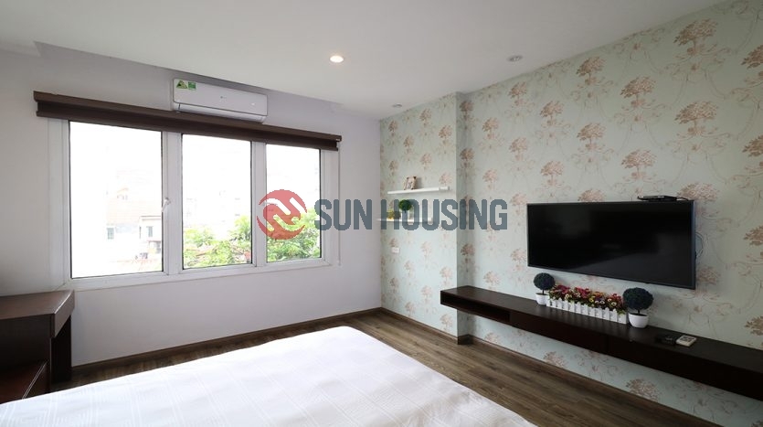 60 sqm 1 bedroom apartment for rent in Quan Thanh, Ba Dinh center