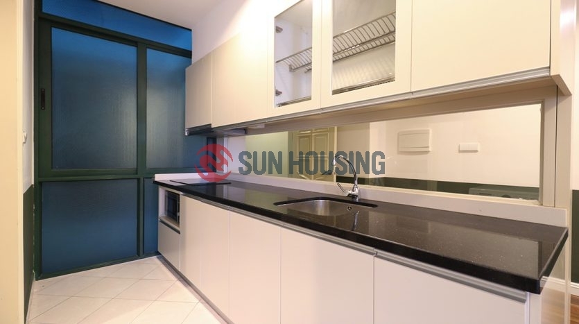 Modern 1 bedroom Truc Bach lake and West lake view in Nam Trang street for rent.