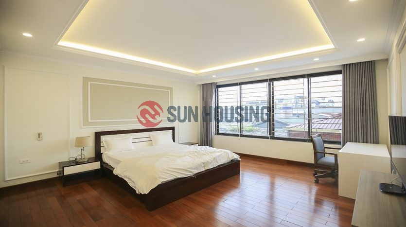 Nice views style 02 bedrooms apartment in Yen Phu village for rent.