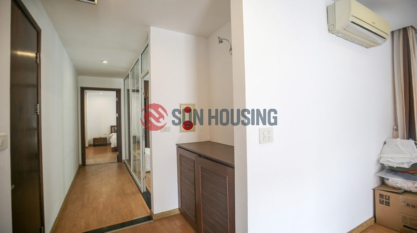 Stylish and nice view 3 bedrooms apartment in Xuan Dieu street for rent located on a high floor.