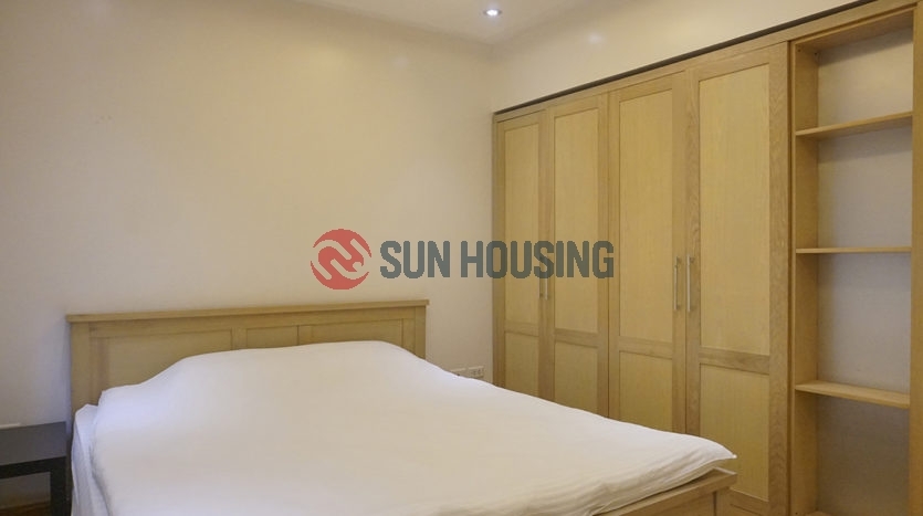 01 bedroom serviced apartment in Ho Ba Mau for rent