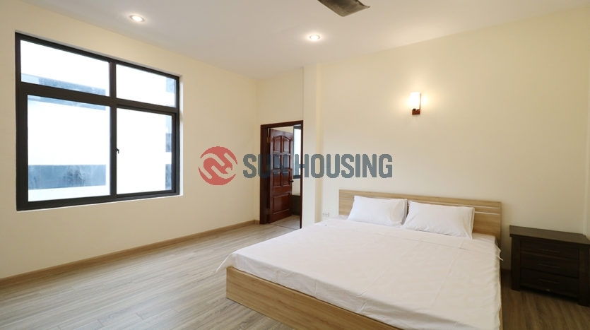 Big apartment, nice view 1 bedroom 50 sqm in Nguyen Khac Hieu, Ba Dinh for rent.